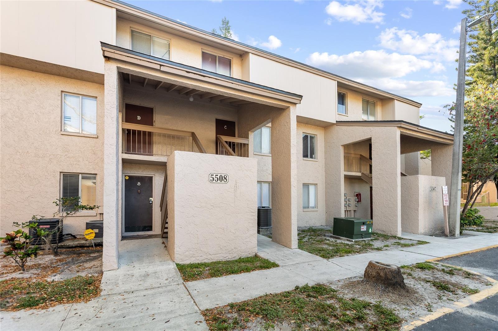 5508 POKEWEED CT #146, TAMPA, FL, 33617