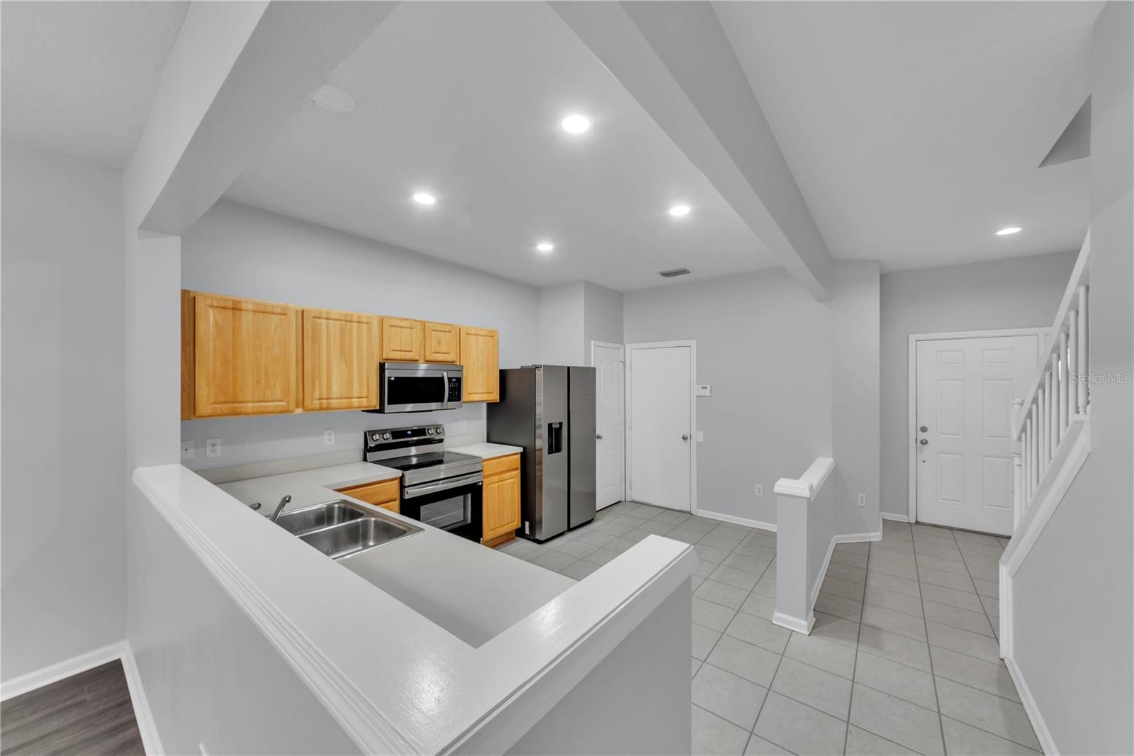 26546 CASTLEVIEW WAY, WESLEY CHAPEL, FL, 33544