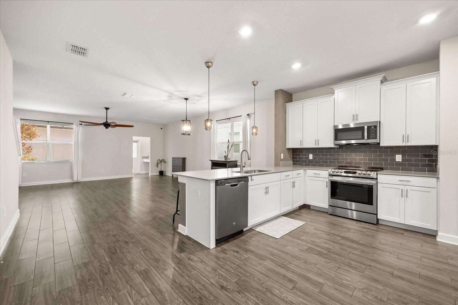 11827 PHILOSOPHY WAY, ORLANDO, FL, 32832