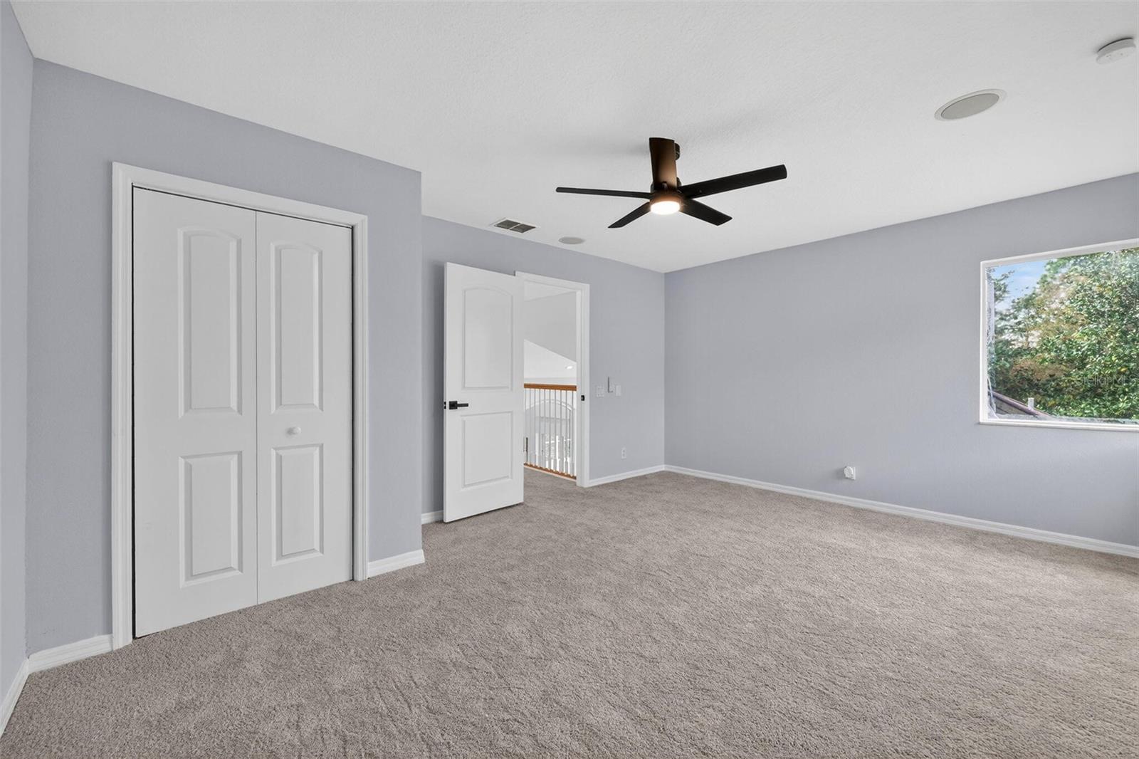 10207 DEERCLIFF DR, TAMPA, FL, 33647