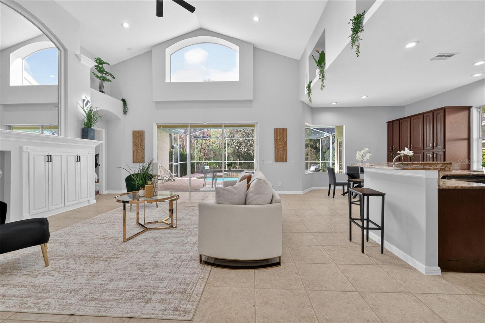 10207 DEERCLIFF DR, TAMPA, FL, 33647