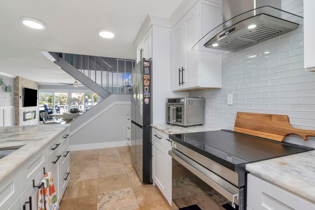 2424 W TAMPA BAY BLVD #C105, TAMPA, FL, 33607