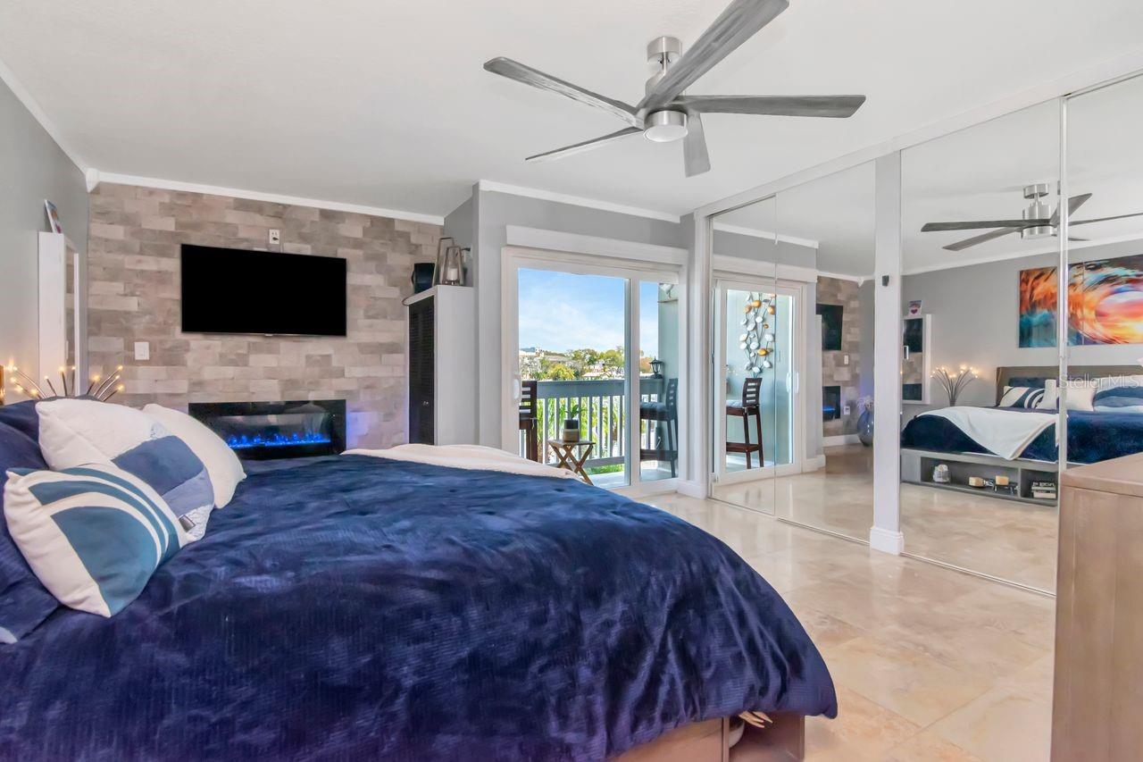 2424 W TAMPA BAY BLVD #C105, TAMPA, FL, 33607