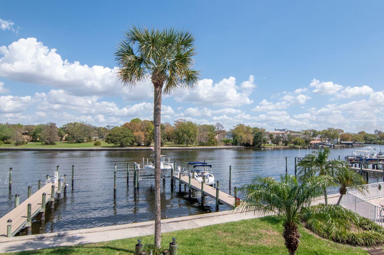 2424 W TAMPA BAY BLVD #C105, TAMPA, FL, 33607