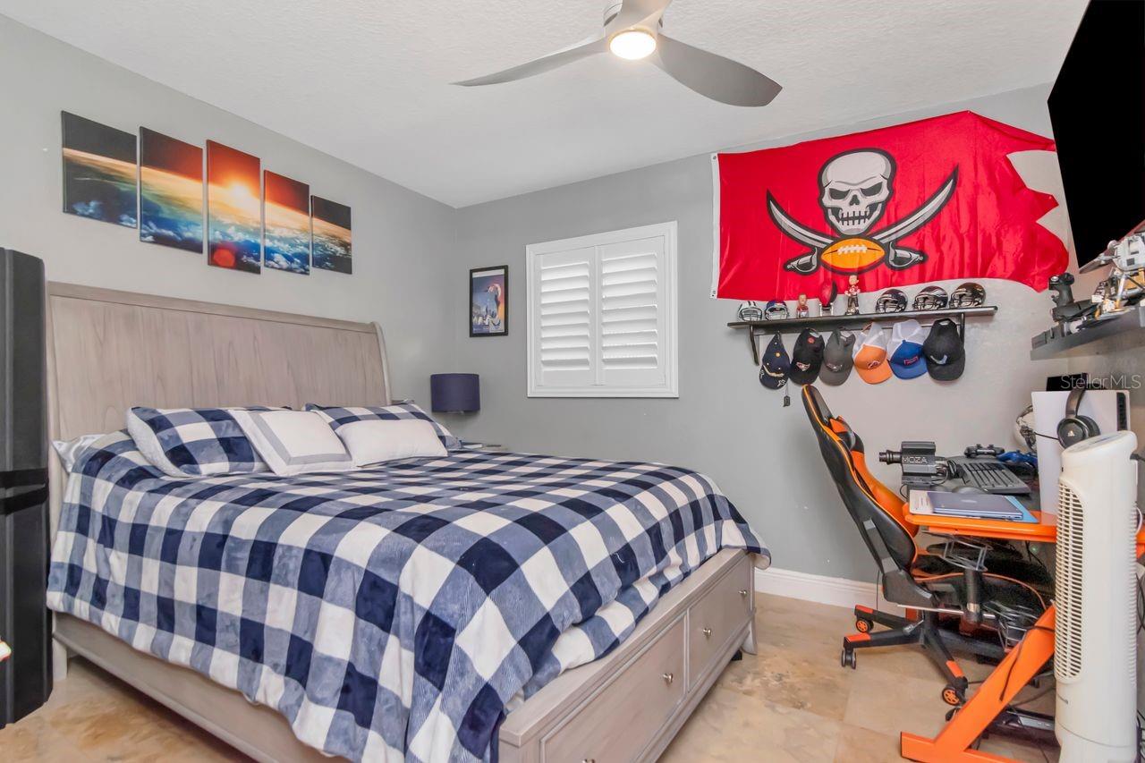 2424 W TAMPA BAY BLVD #C105, TAMPA, FL, 33607