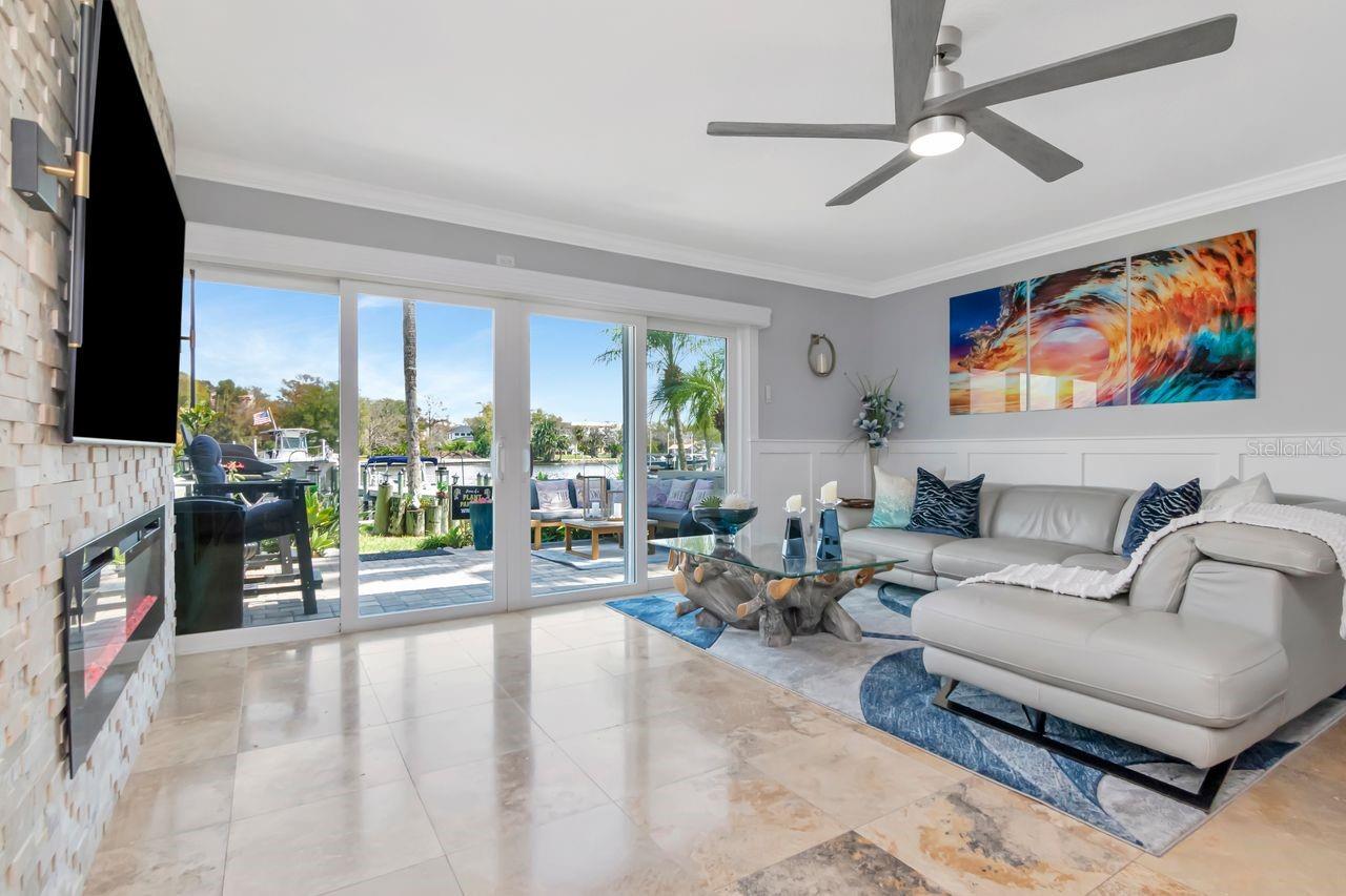 2424 W TAMPA BAY BLVD #C105, TAMPA, FL, 33607
