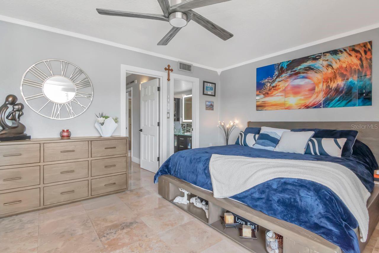 2424 W TAMPA BAY BLVD #C105, TAMPA, FL, 33607