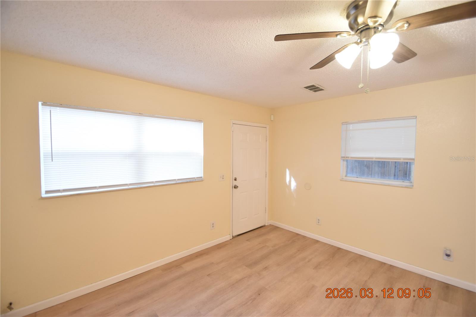 1106 E SENECA AVE, TAMPA, FL, 33612