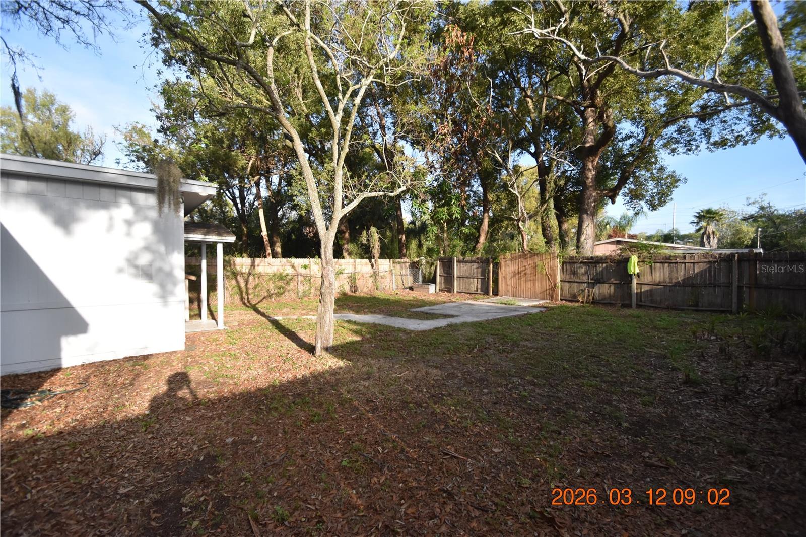 1106 E SENECA AVE, TAMPA, FL, 33612