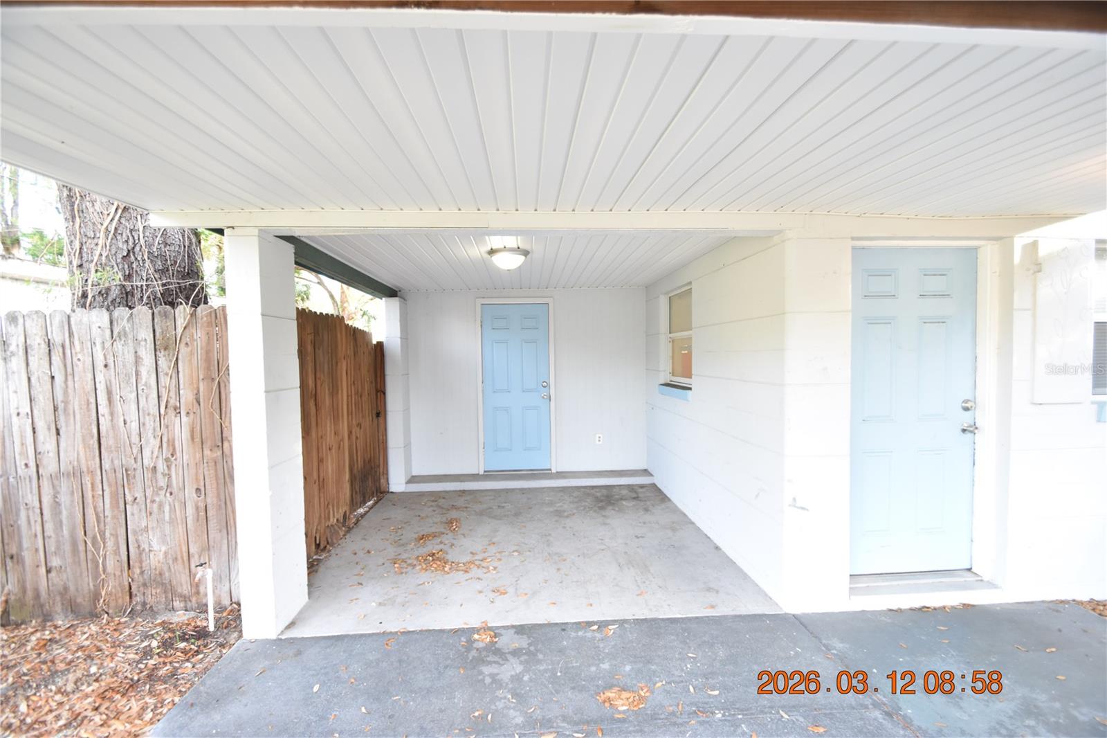 1106 E SENECA AVE, TAMPA, FL, 33612