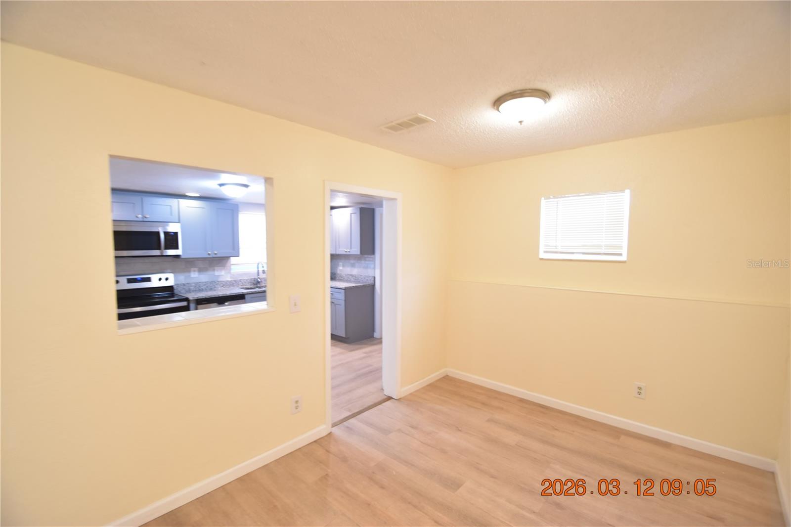 1106 E SENECA AVE, TAMPA, FL, 33612