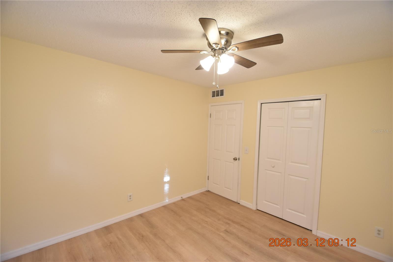 1106 E SENECA AVE, TAMPA, FL, 33612