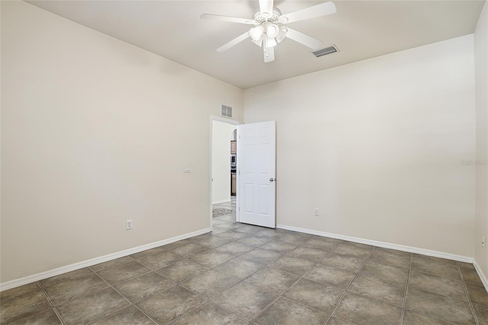 1934 OLD SAWMILL RD, BRANDON, FL, 33510