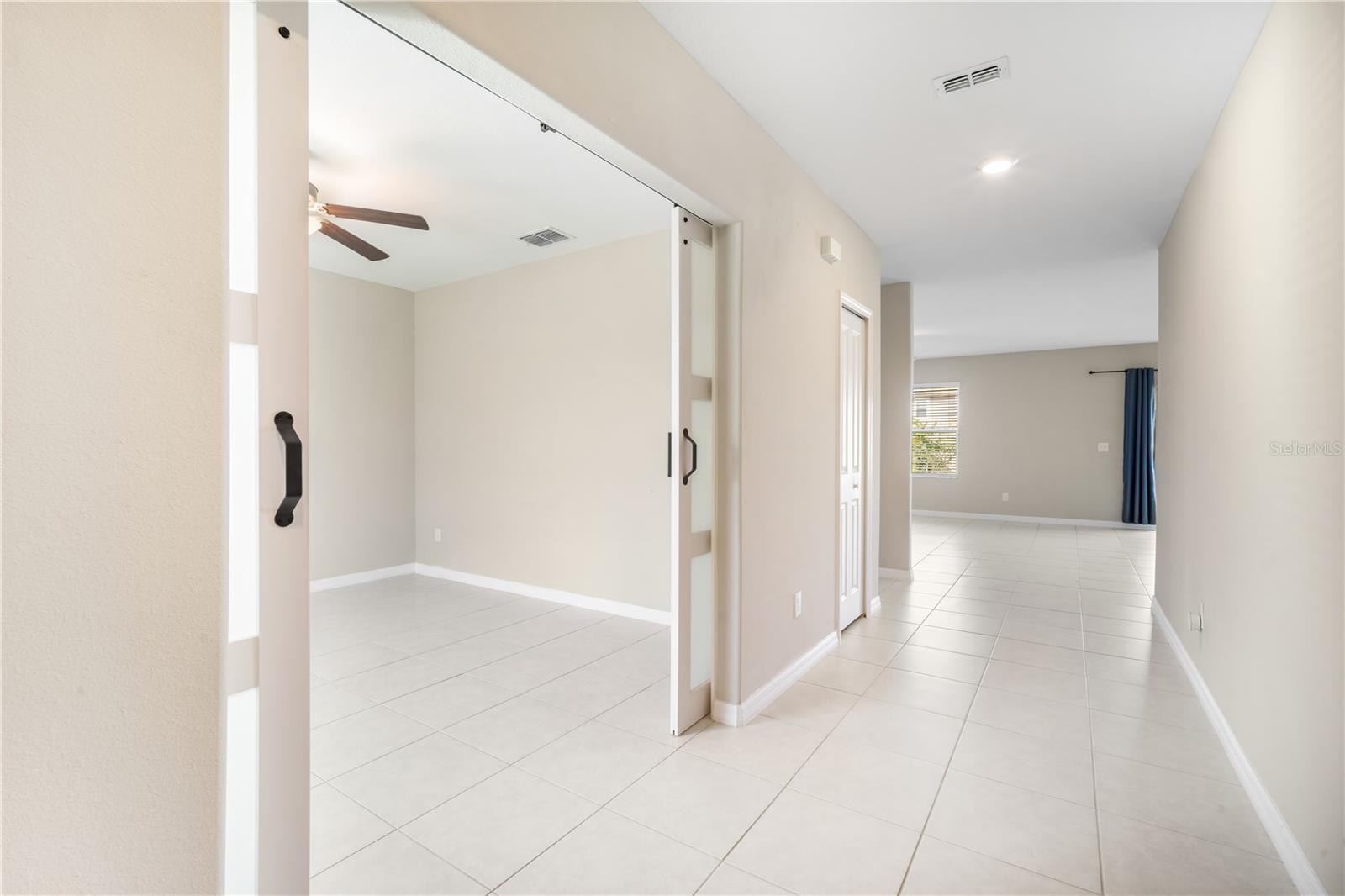 8893 PARSONS HILL BLVD, WESLEY CHAPEL, FL, 33545