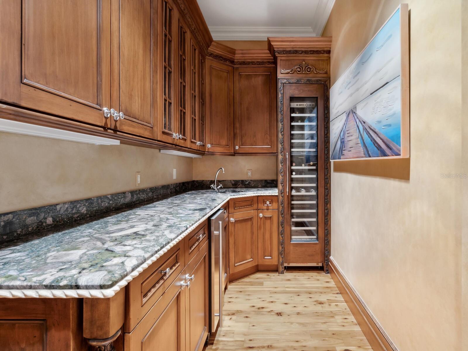 A4686188 Property Photo