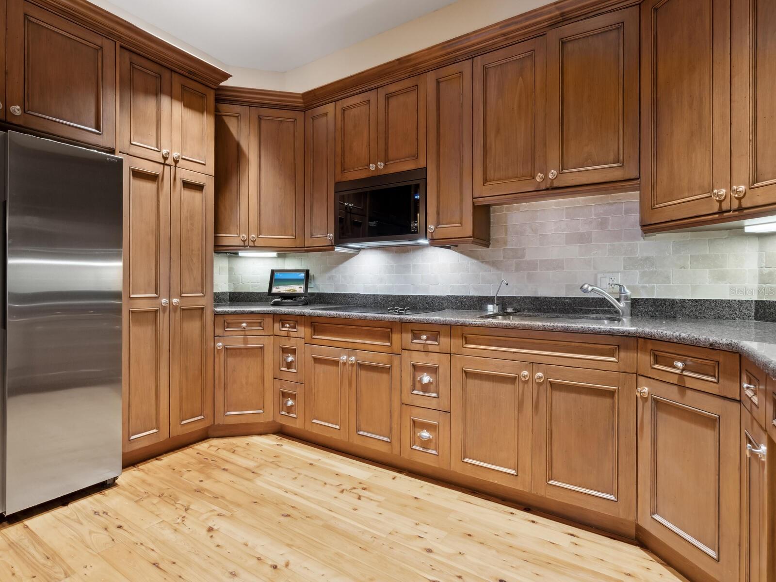 A4686188 Property Photo