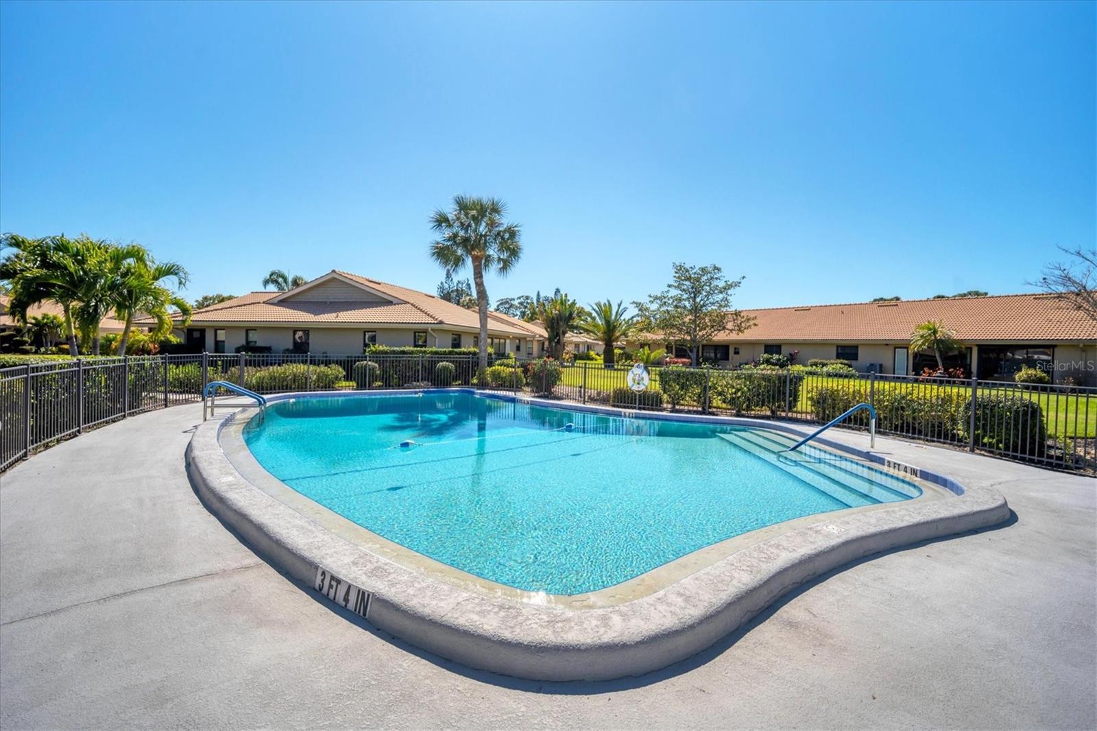 7143 WOOD CREEK DR #203, SARASOTA, FL, 34231