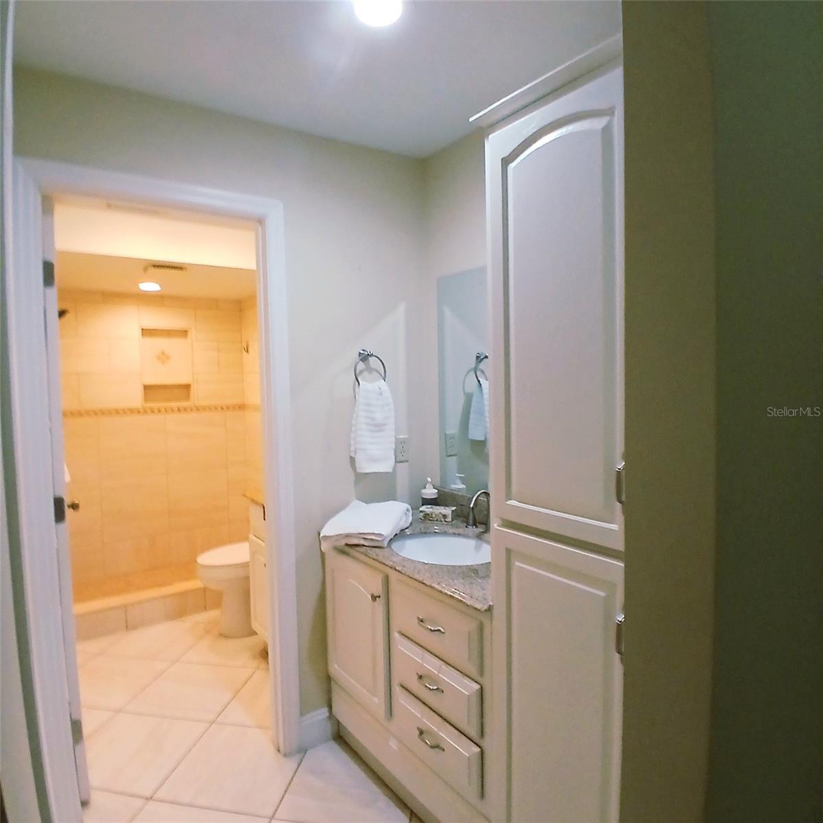 7143 WOOD CREEK DR #203, SARASOTA, FL, 34231