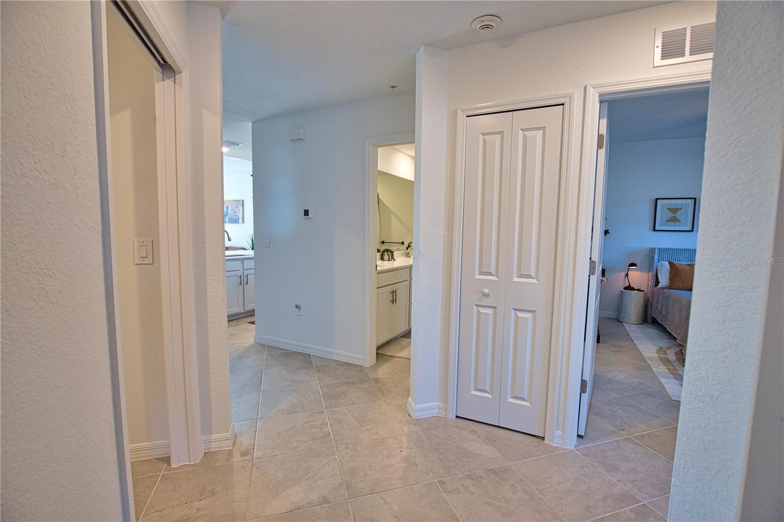 17560 OPAL SAND DR #108, VENICE, FL, 34293