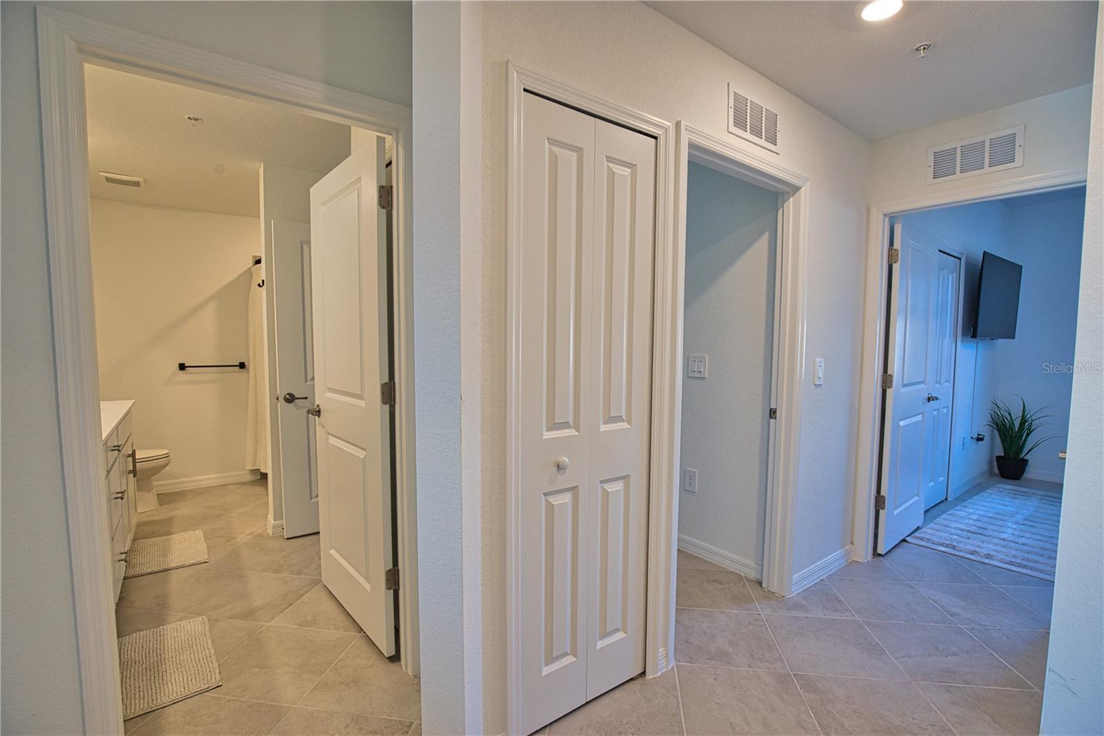 17560 OPAL SAND DR #108, VENICE, FL, 34293