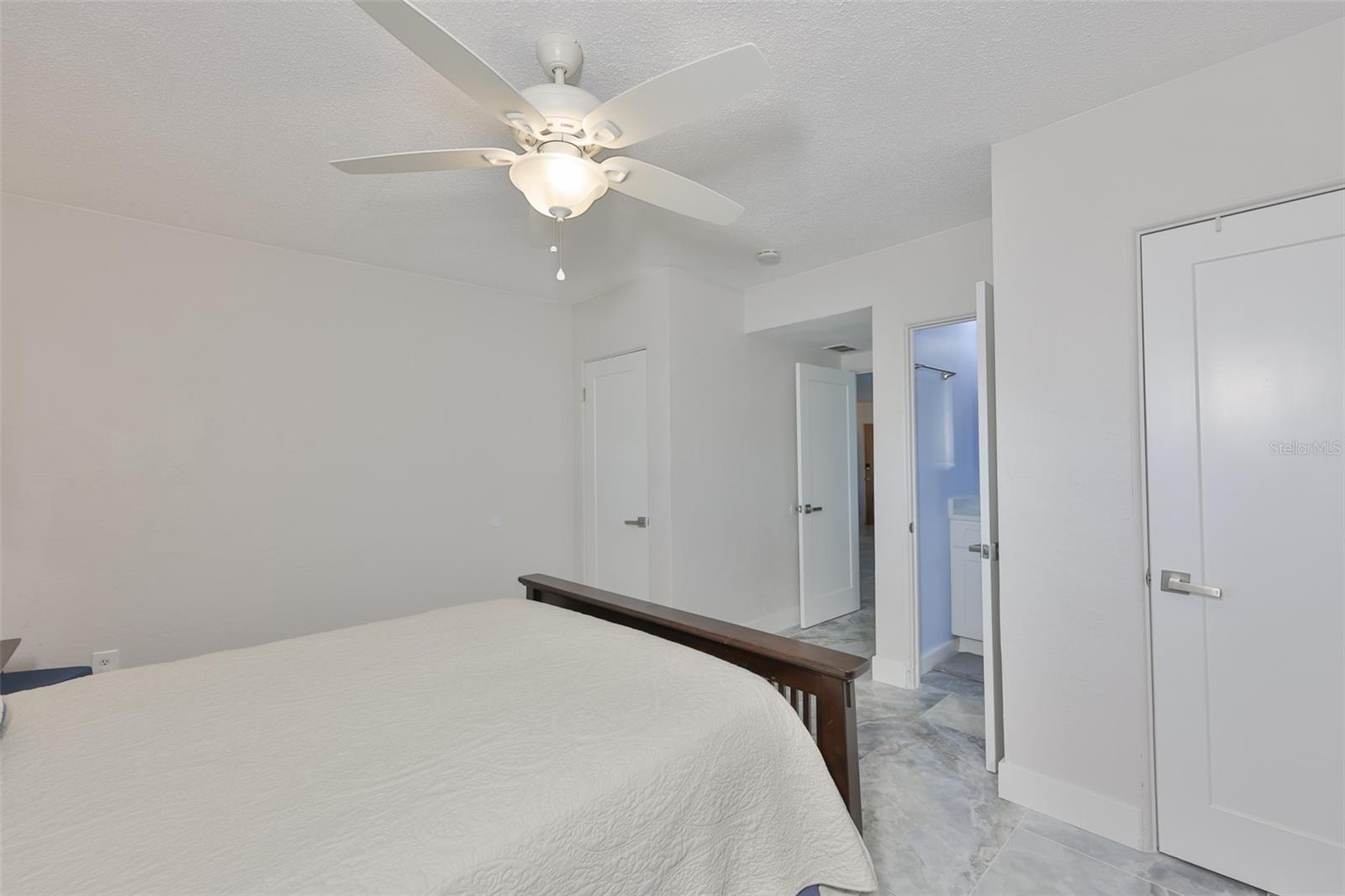 538 LILLIAN DR, MADEIRA BEACH, FL, 33708