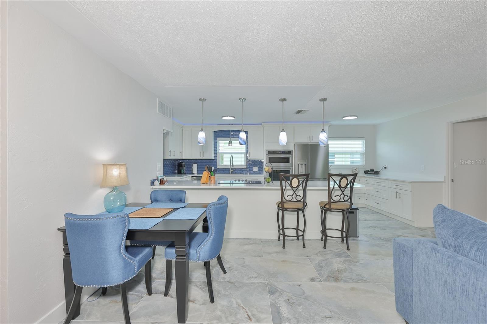 538 LILLIAN DR, MADEIRA BEACH, FL, 33708