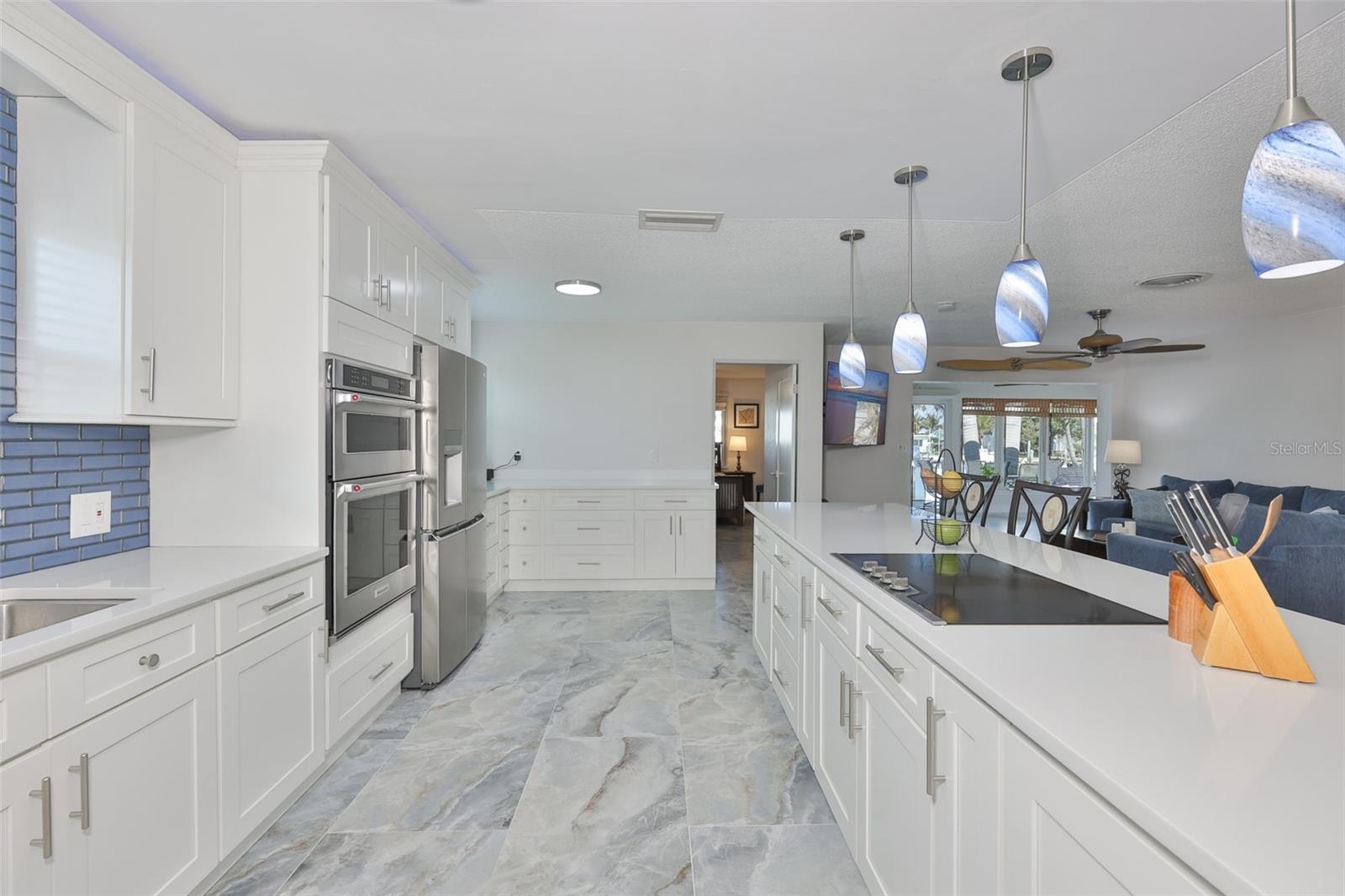 538 LILLIAN DR, MADEIRA BEACH, FL, 33708