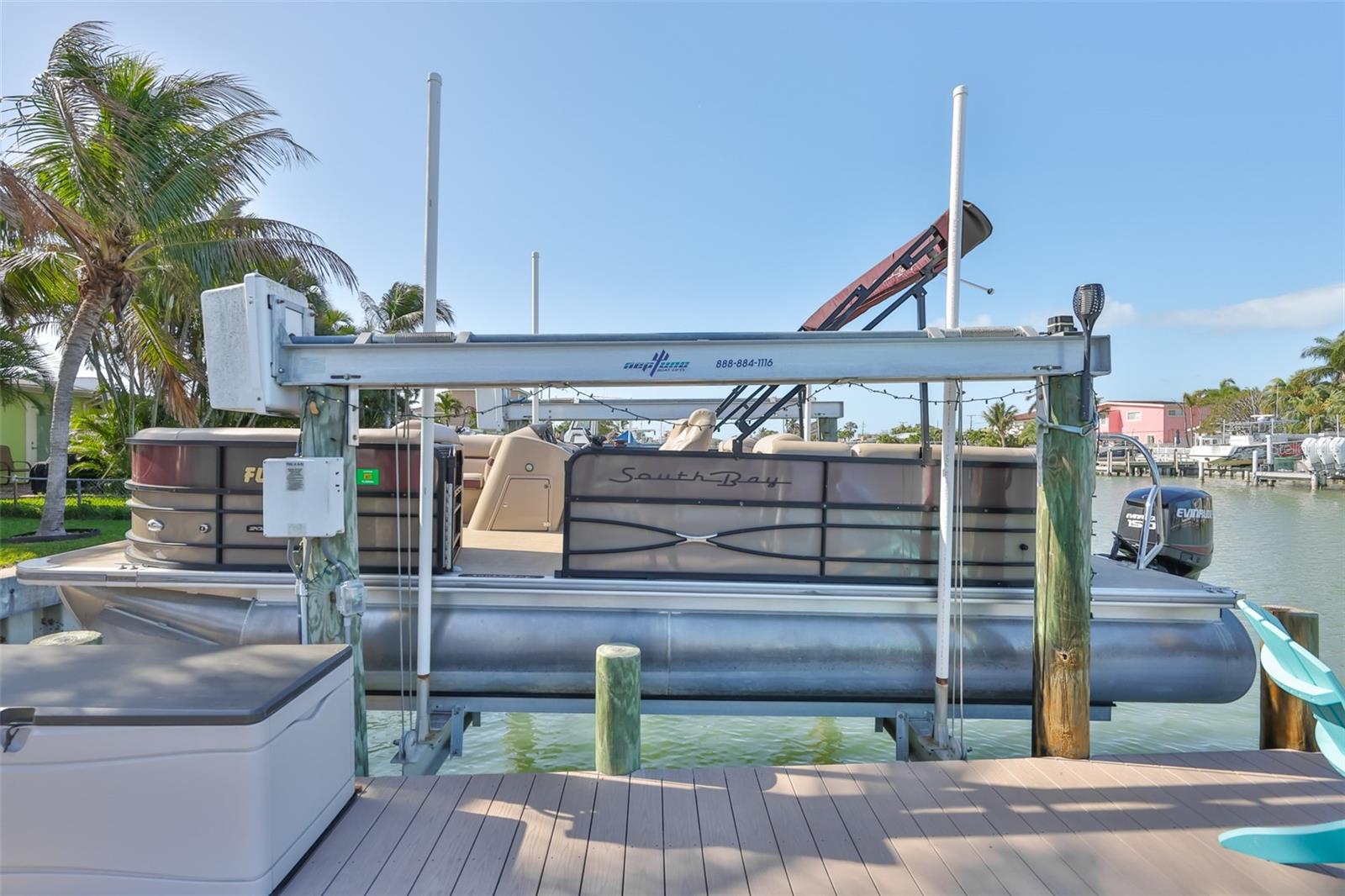 538 LILLIAN DR, MADEIRA BEACH, FL, 33708