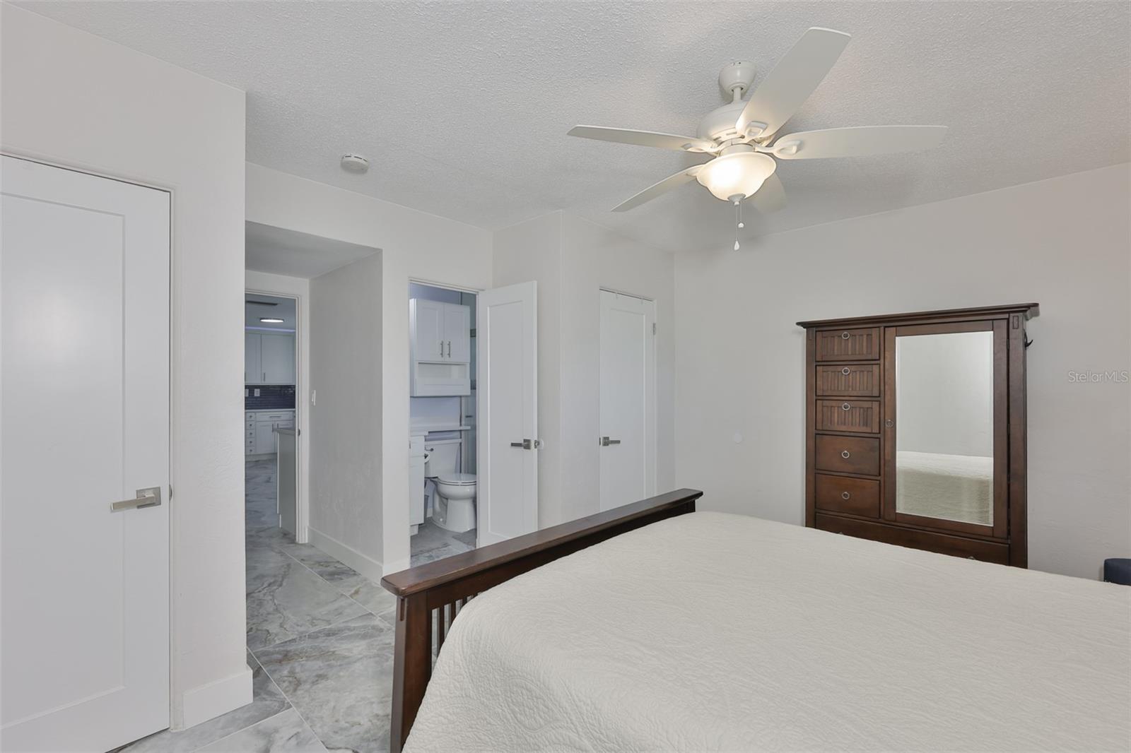 538 LILLIAN DR, MADEIRA BEACH, FL, 33708