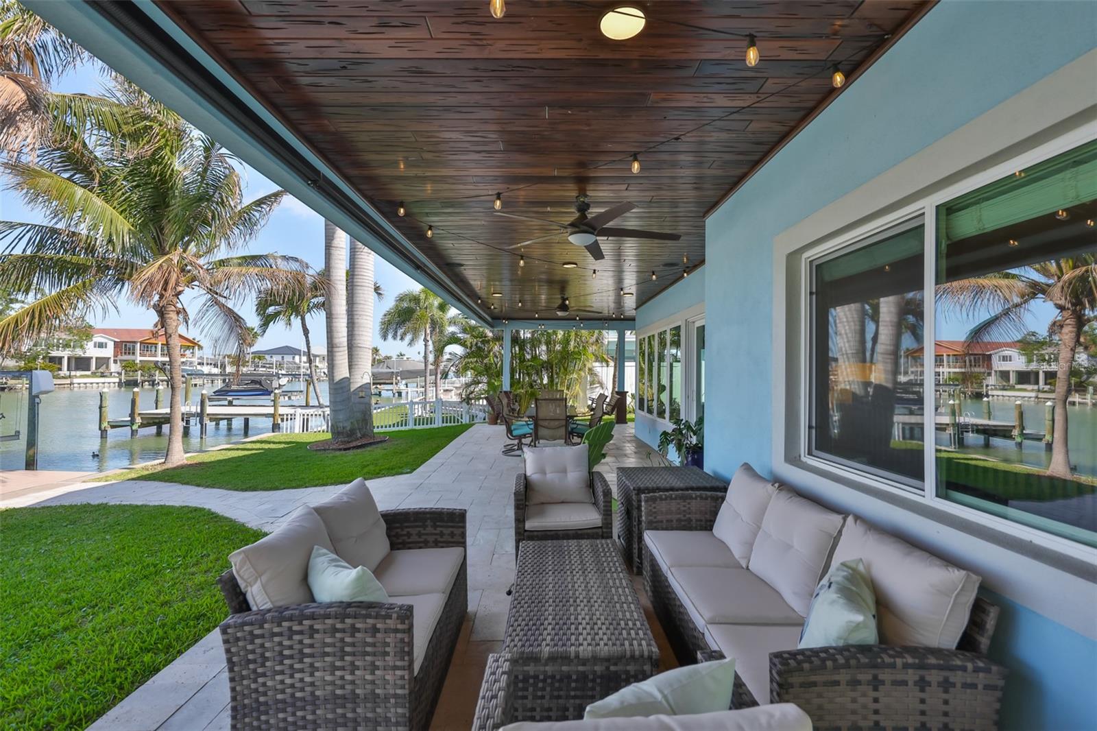 538 LILLIAN DR, MADEIRA BEACH, FL, 33708