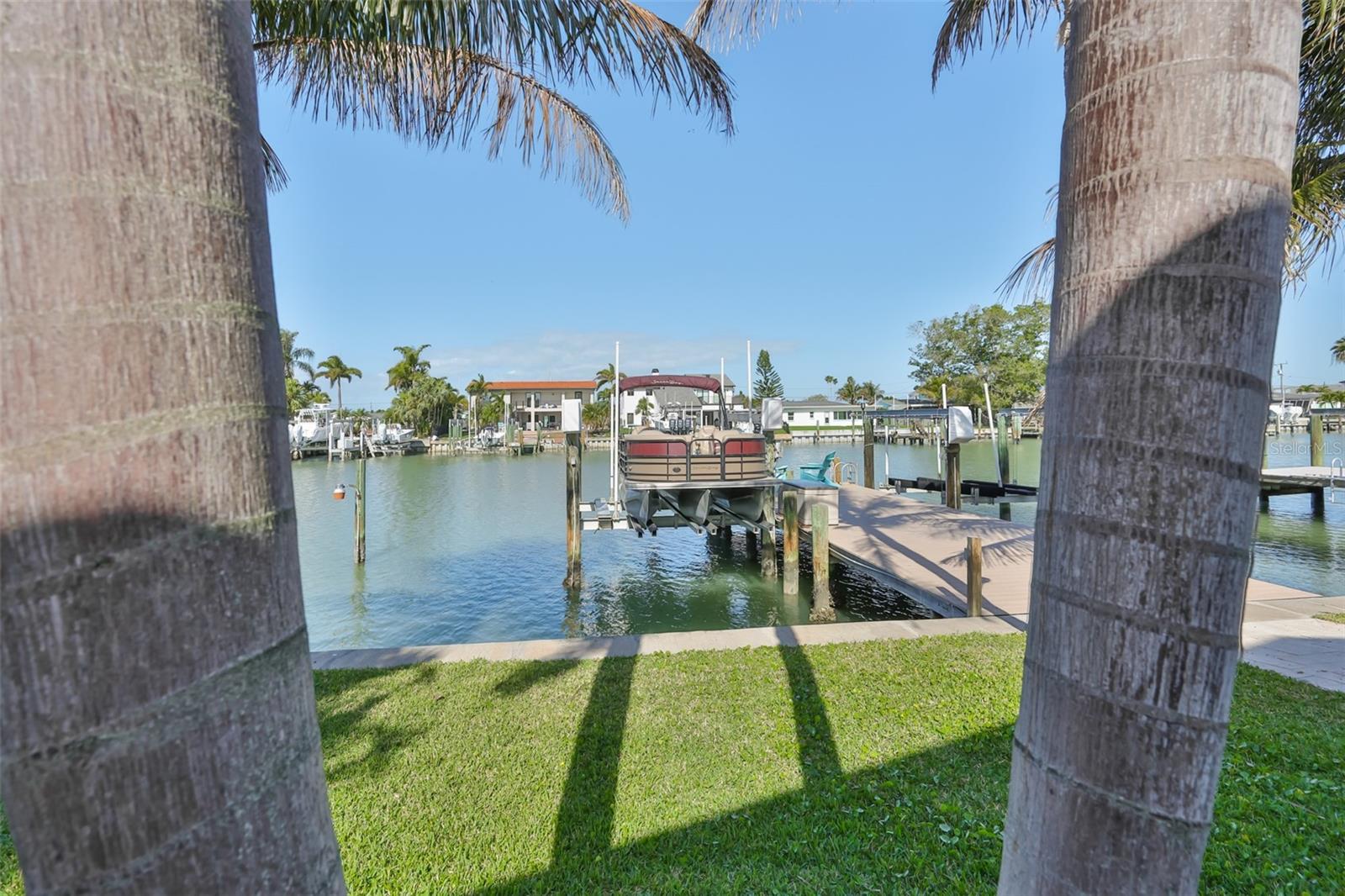 538 LILLIAN DR, MADEIRA BEACH, FL, 33708