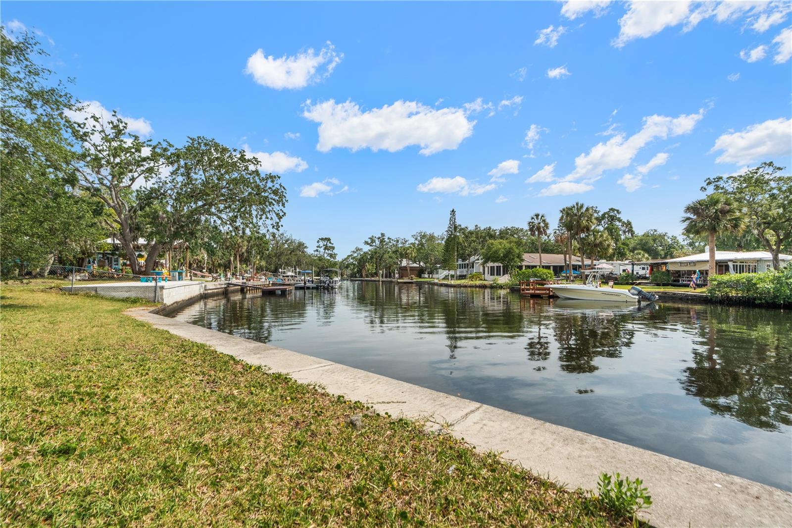 5822 RIVER RD, NEW PORT RICHEY, FL, 34652