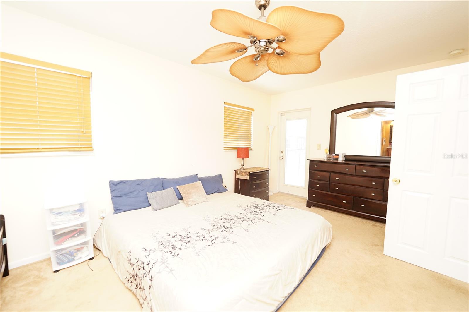 8300 75TH AVE, SEMINOLE, FL, 33777