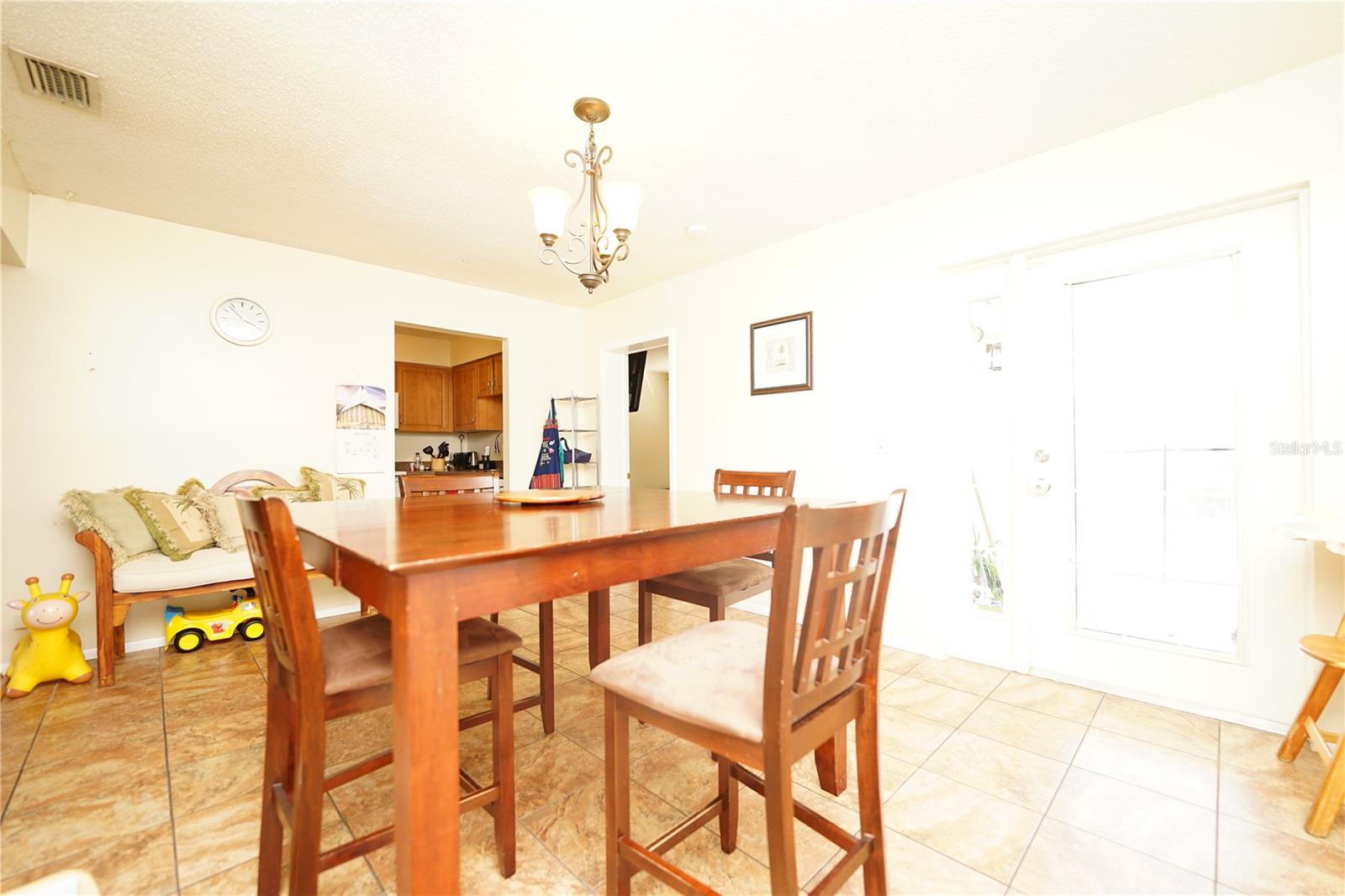8300 75TH AVE, SEMINOLE, FL, 33777
