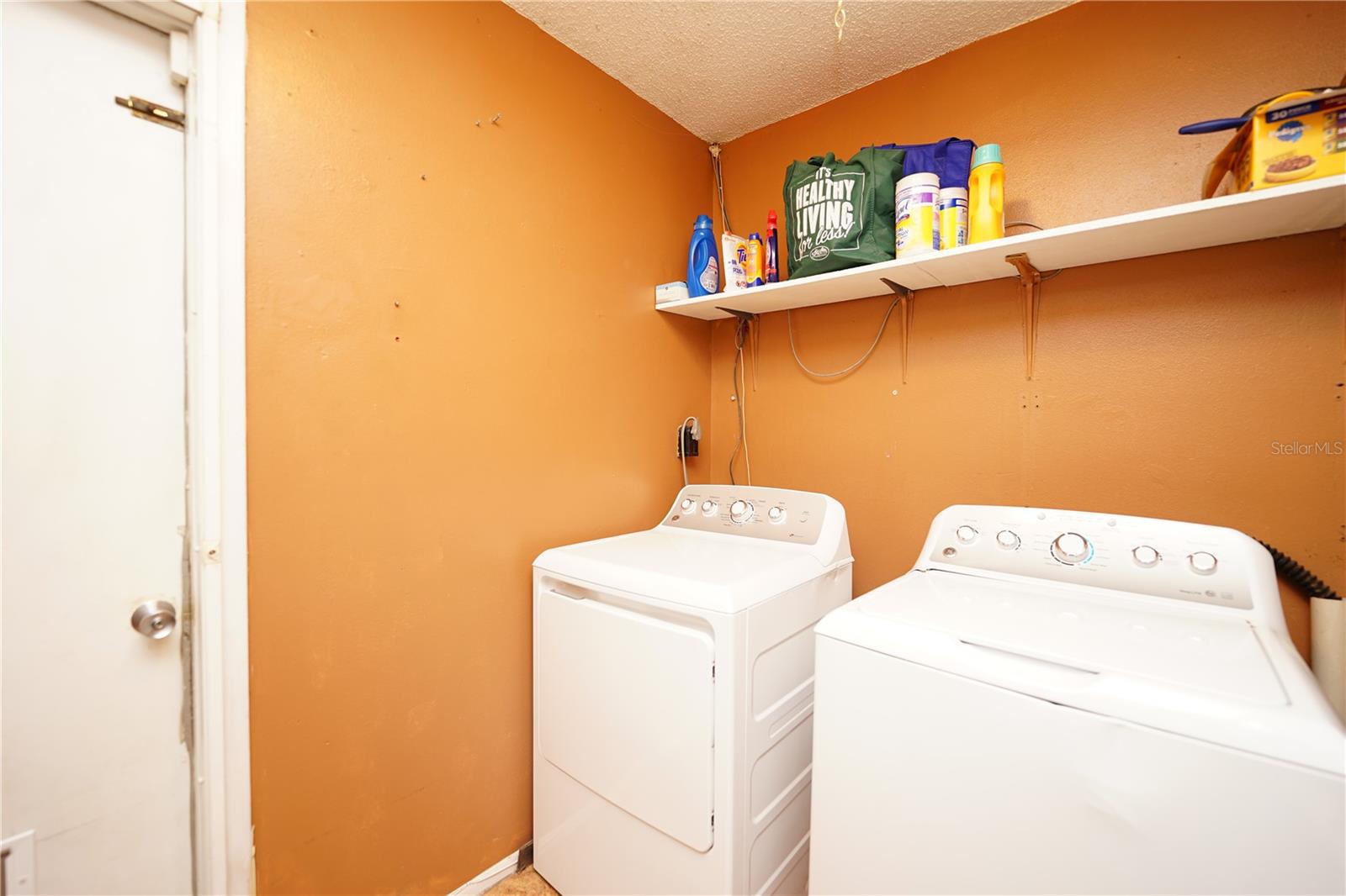 8300 75TH AVE, SEMINOLE, FL, 33777