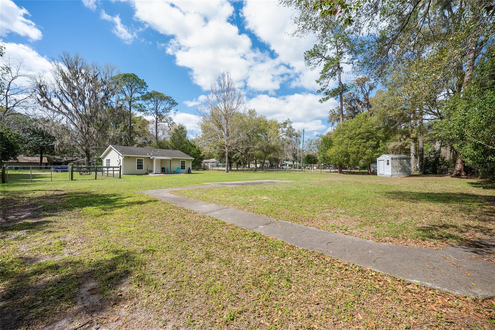 15935 SW COUNTY ROAD 346, ARCHER, FL, 32618