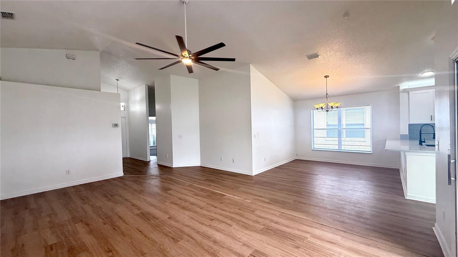 13427 HERON COVE DR, ORLANDO, FL, 32837