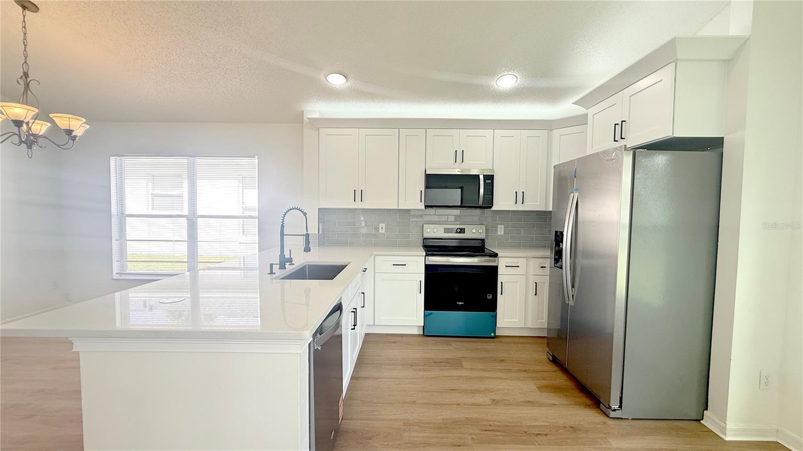 13427 HERON COVE DR, ORLANDO, FL, 32837