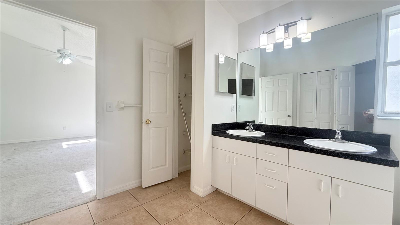 13427 HERON COVE DR, ORLANDO, FL, 32837