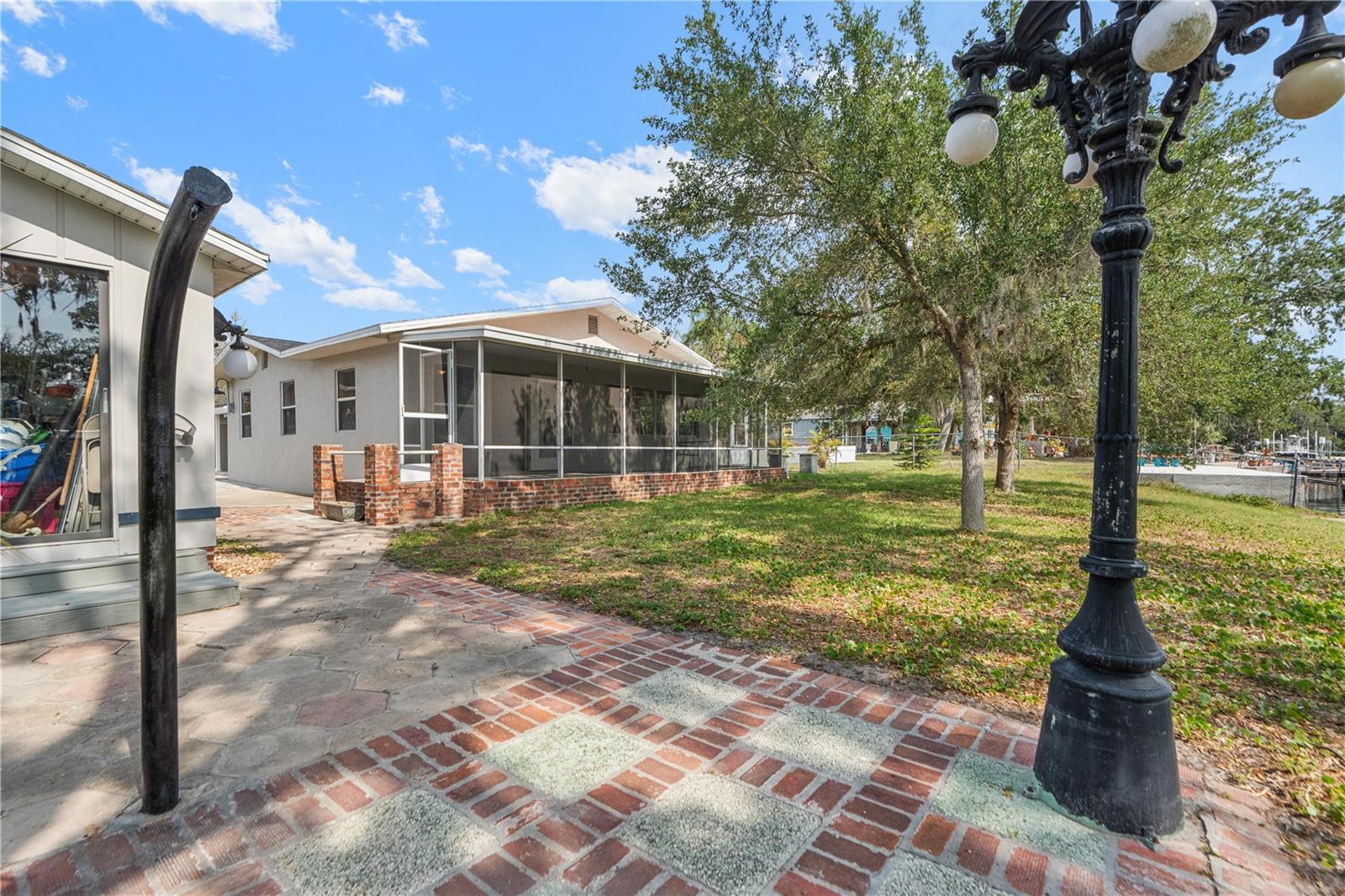 5822 RIVER RD, NEW PORT RICHEY, FL, 34652