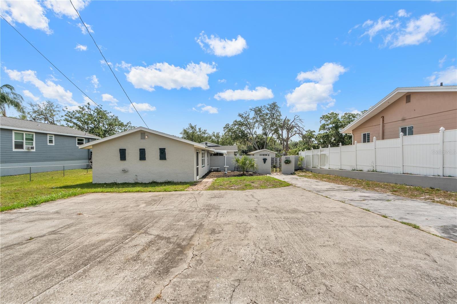 5822 RIVER RD, NEW PORT RICHEY, FL, 34652