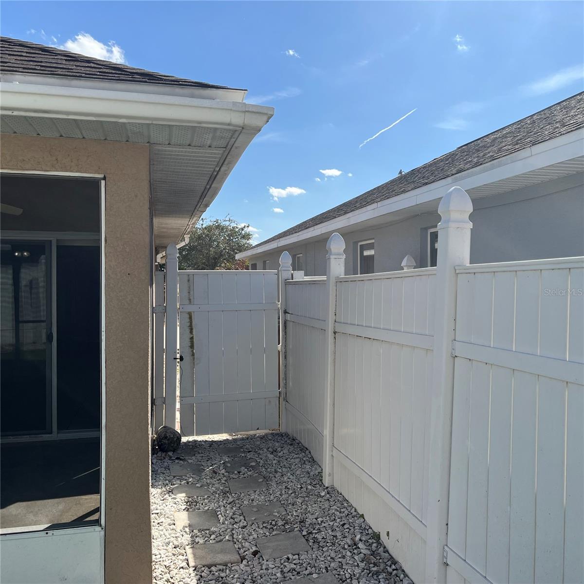 2423 RUDDENSTONE WAY, KISSIMMEE, FL, 34744