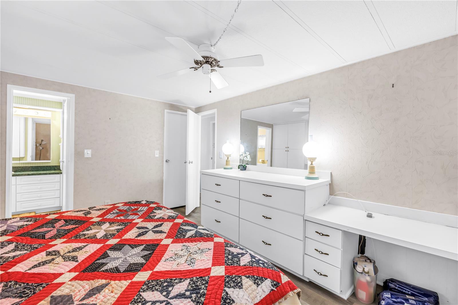 1100 BELCHER RD S #502, LARGO, FL, 33771