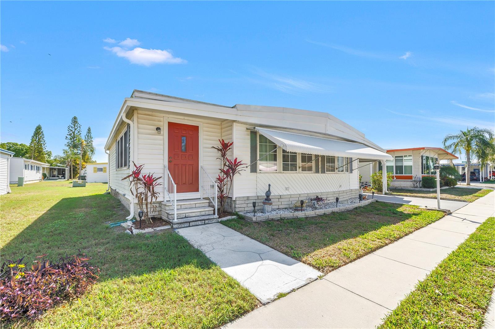 1100 BELCHER RD S #502, LARGO, FL, 33771