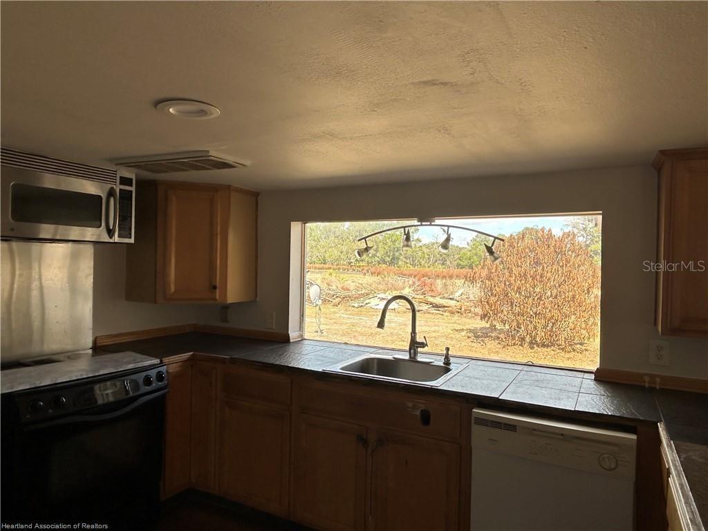 9210 COUNTY ROAD 635, SEBRING, FL, 33875