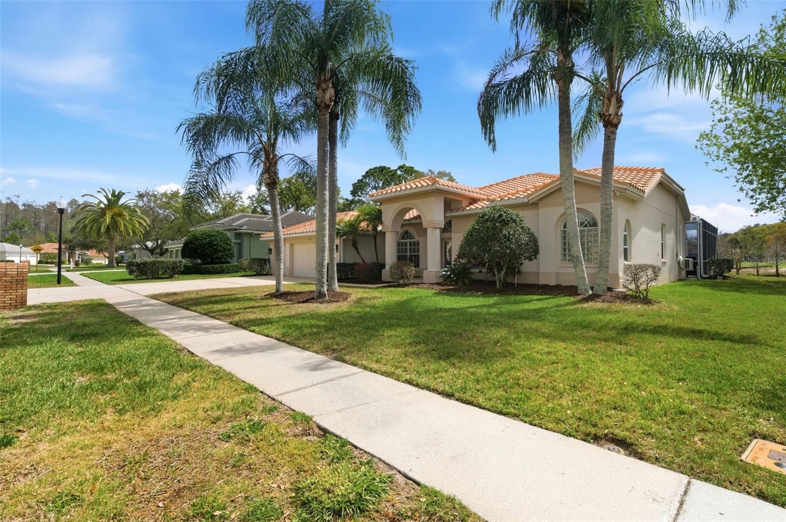 1310 KINGS WAY LN, TARPON SPRINGS, FL, 34688