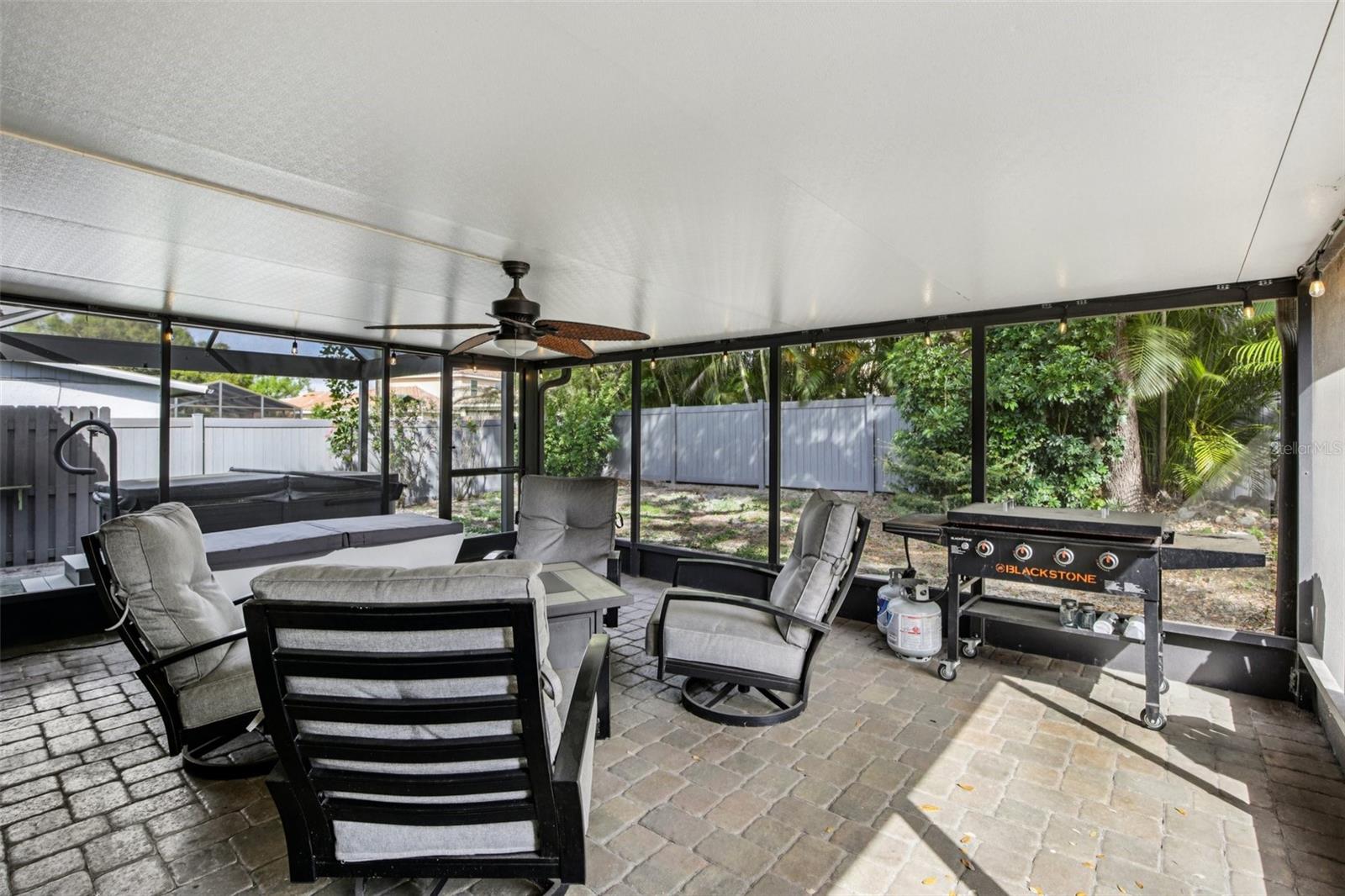 5753 COLONIAL OAKS BLVD, SARASOTA, FL, 34232