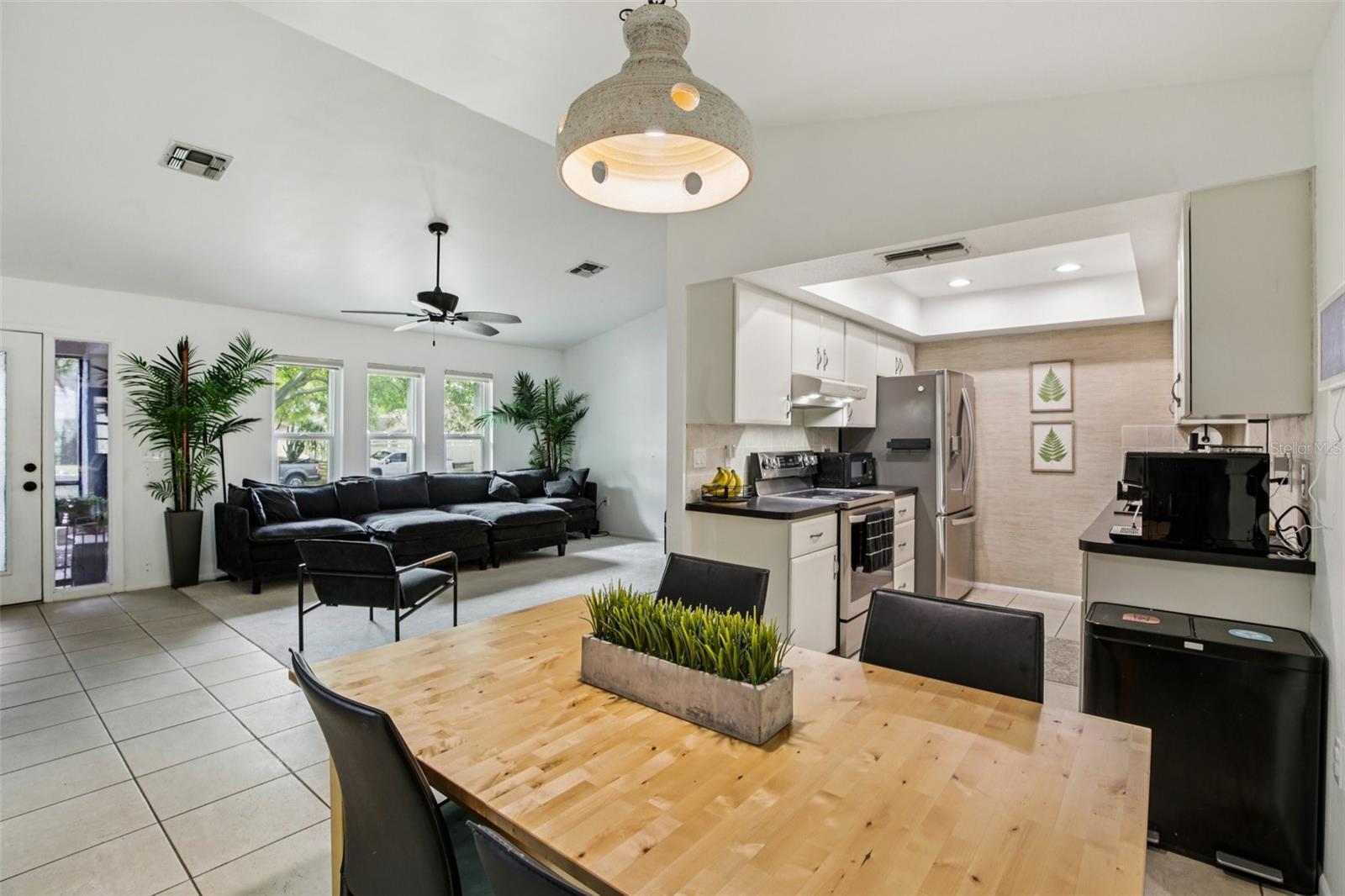 5753 COLONIAL OAKS BLVD, SARASOTA, FL, 34232