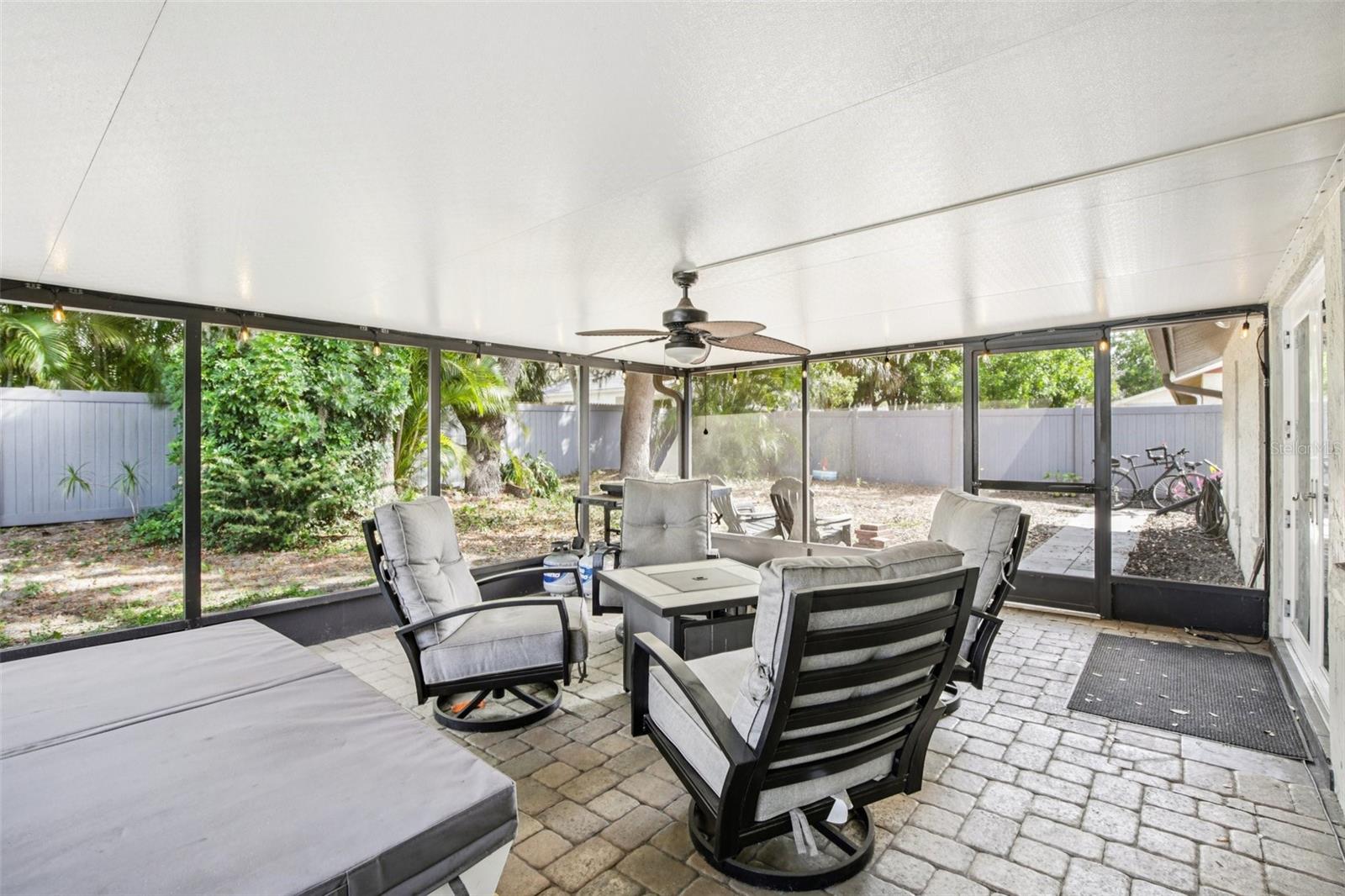 5753 COLONIAL OAKS BLVD, SARASOTA, FL, 34232