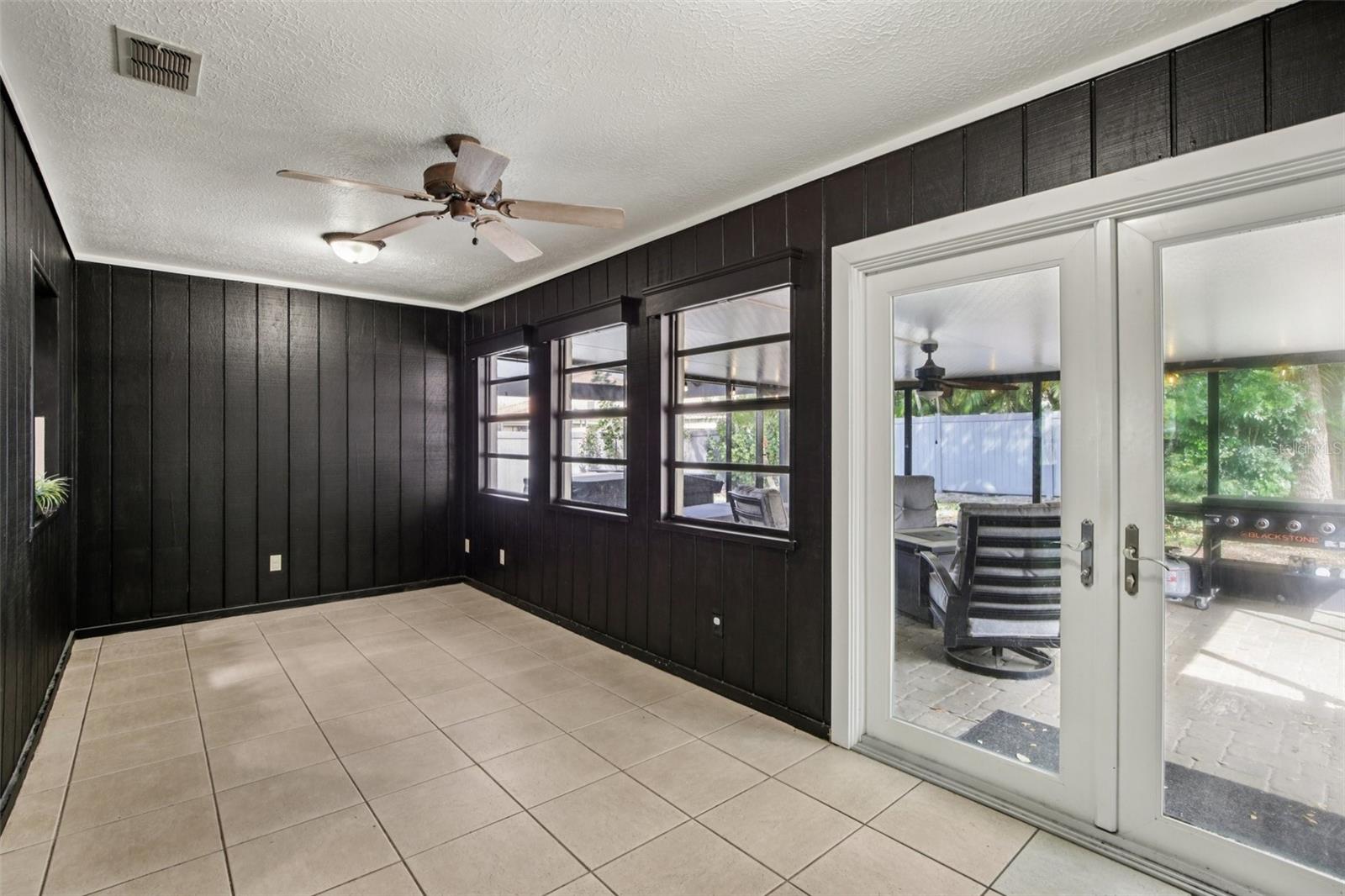 5753 COLONIAL OAKS BLVD, SARASOTA, FL, 34232